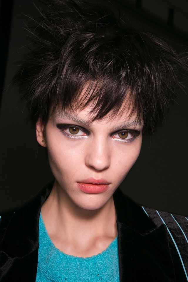 Тени: Emporio Armani